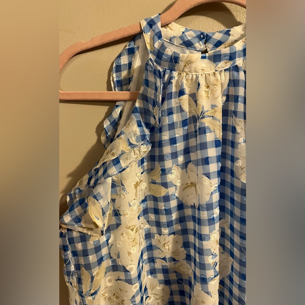 $6💙Bundled Cato Blue/White Gingham High Low Tank - Picture 3 of 7